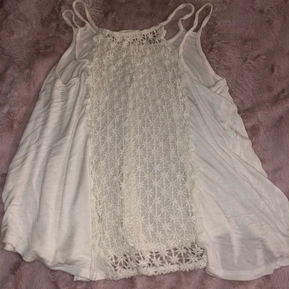 NEW Flowy White Laced Back Tank - Monteau - Picture 4 of 5